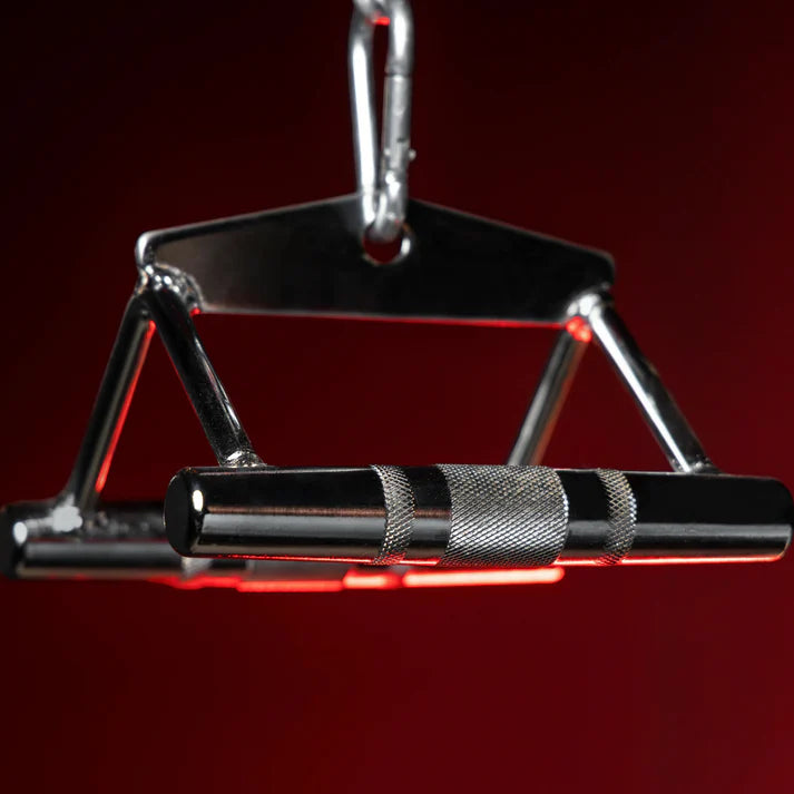 Trenažieru rokturu komplekts: tricepsa virve un plats V rokturis