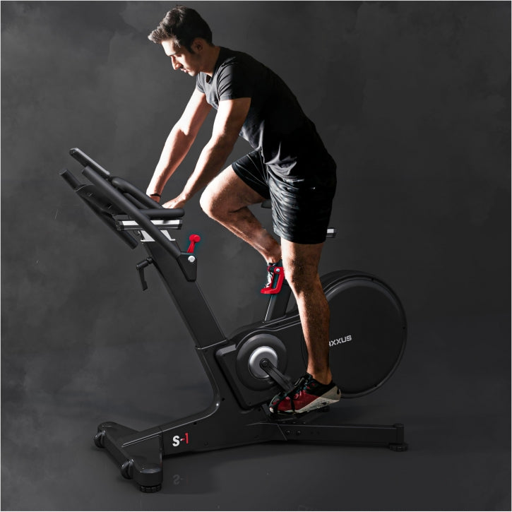 Velotrenažieris S1 ar LCD displeju un 18 kg spararatu