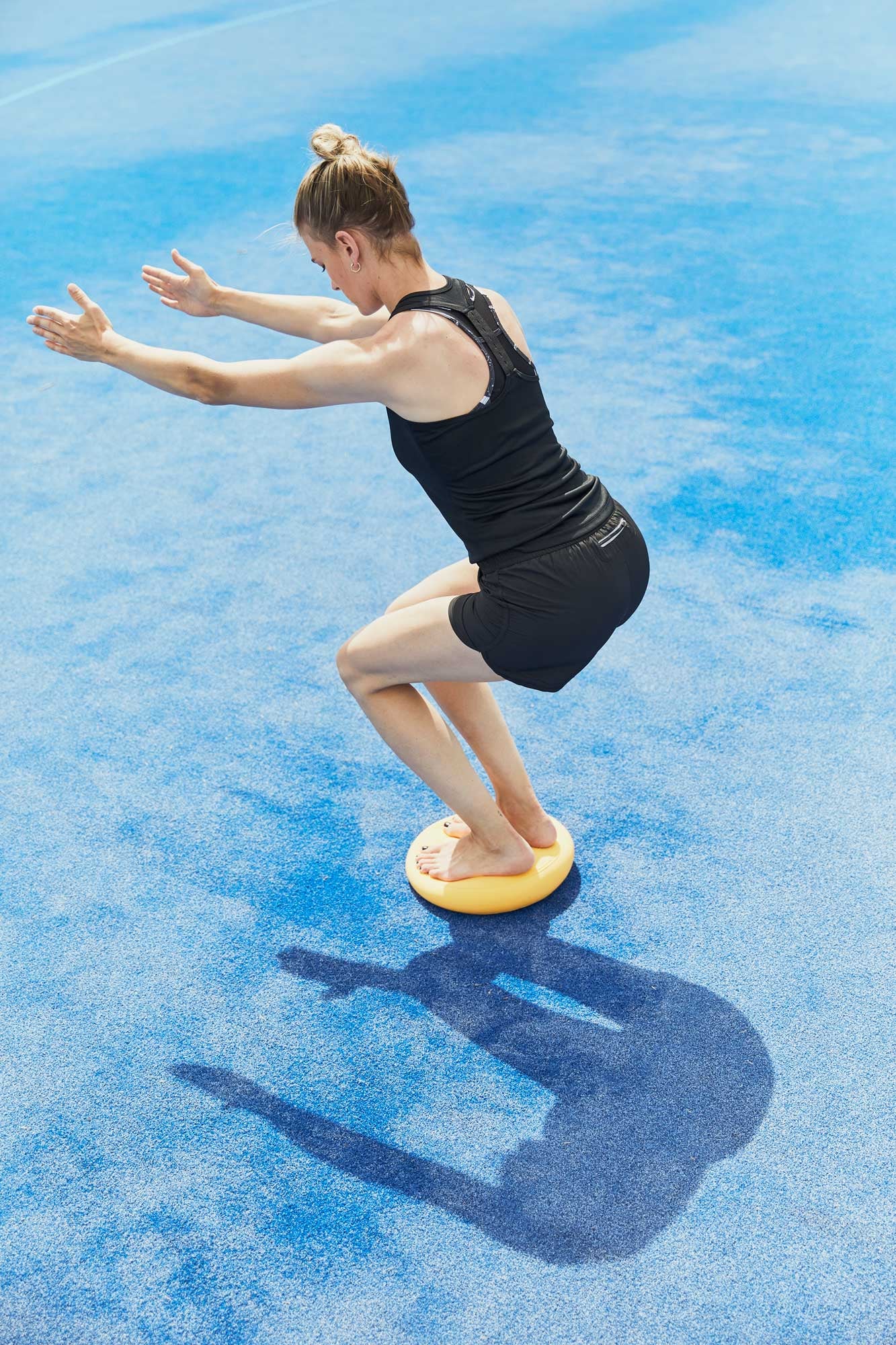 Balansa spilvens Balance Pad ar izciļņiem 33 cm