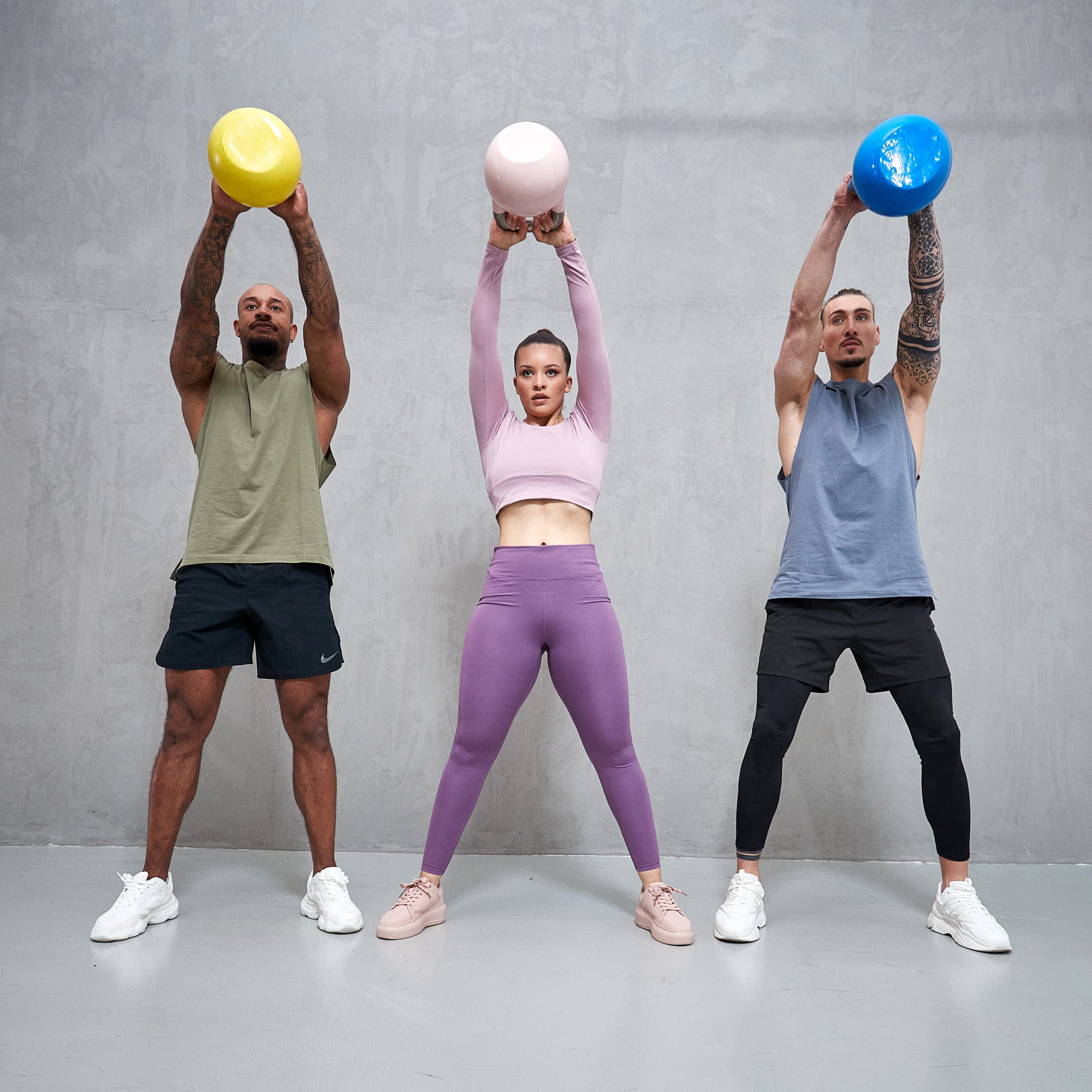Sacensību kettlebell komplekts 12 kg + 16 kg