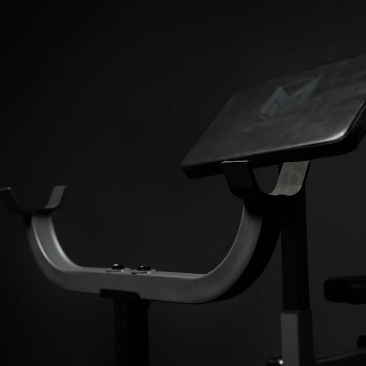Regulējams bicepsa sols